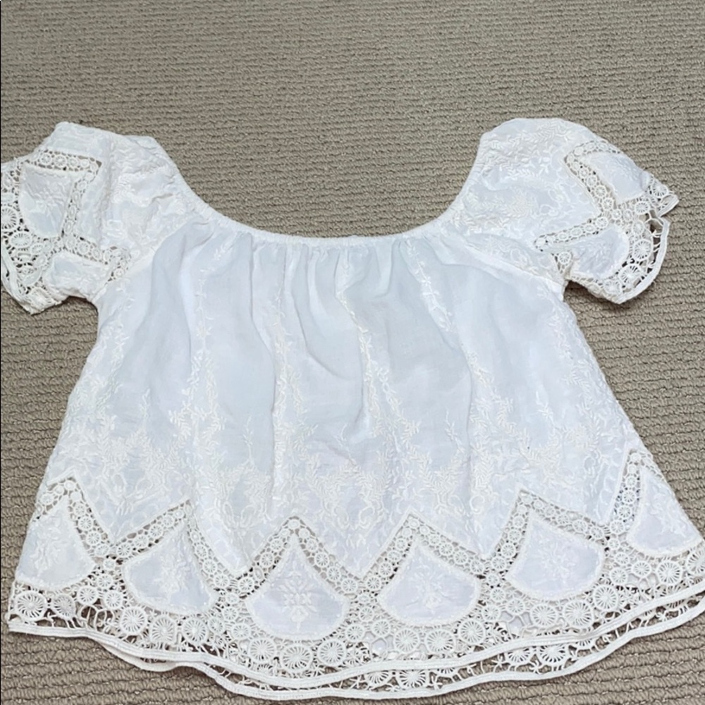 American eagle, off the shoulder top, size xs